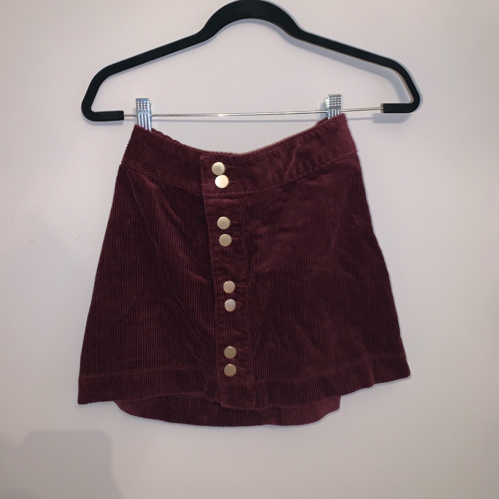 Buttoned up skirt